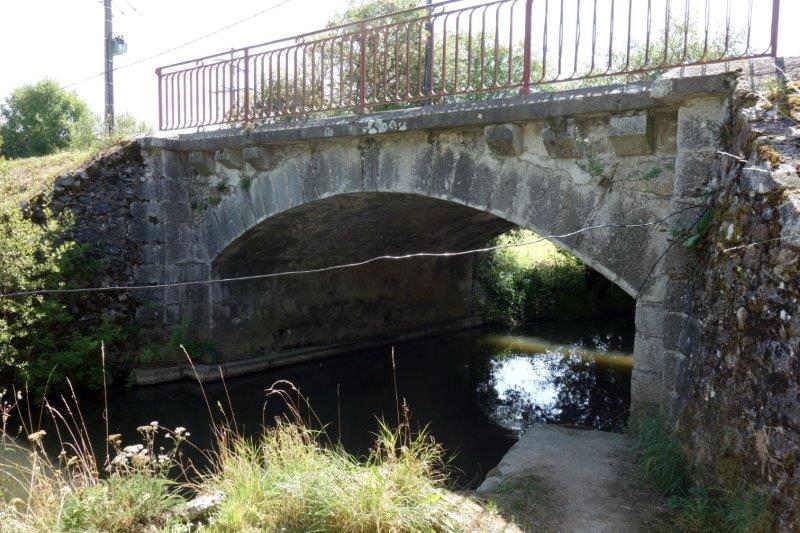 Agrandir l'image De la halte de Laucate à la gare de Moulin-Mage