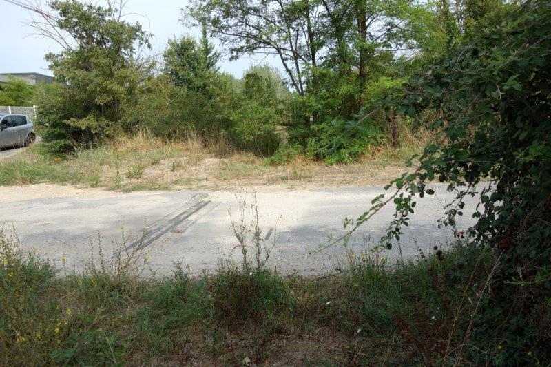 Agrandir l'image de la gare d'Uzès à la gare de Montaren