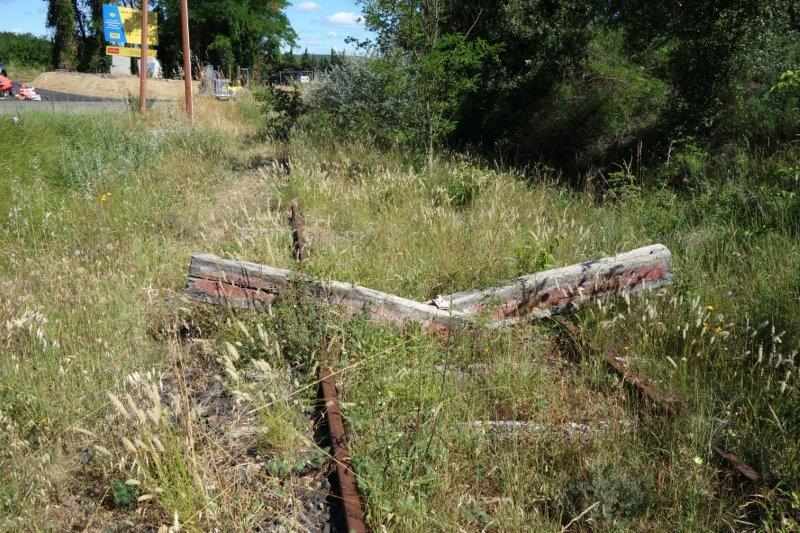 Agrandir l'image de la gare du Pont du Gard à la gare de Vers-Collias