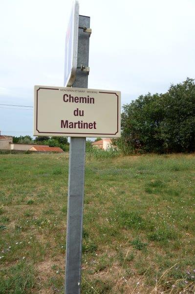 Agrandir l'image de la gare d'Uzès à la gare de Montaren