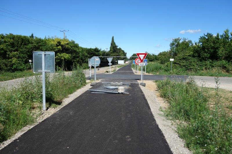 Agrandir l'image de la gare du Pont du Gard à la gare de Vers-Collias