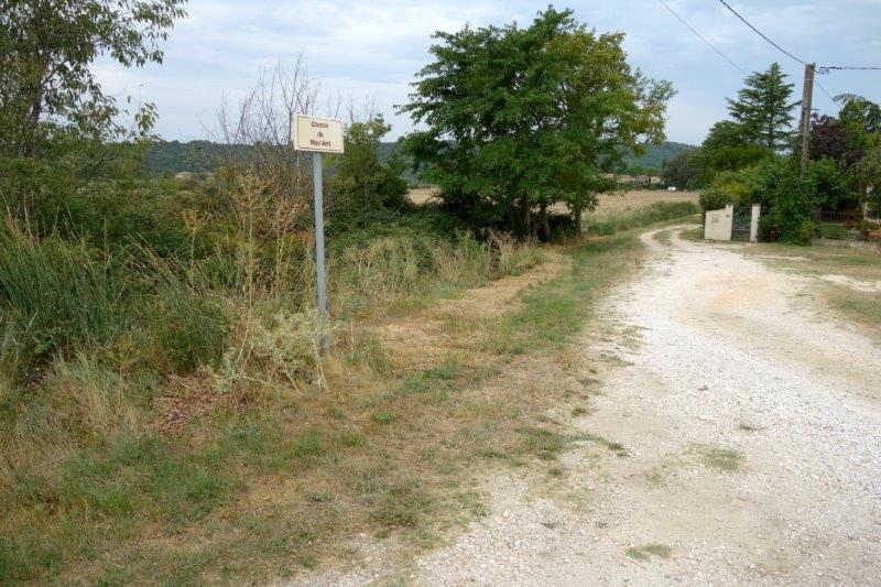 Agrandir l'image de la gare d'Uzès à la gare de Montaren