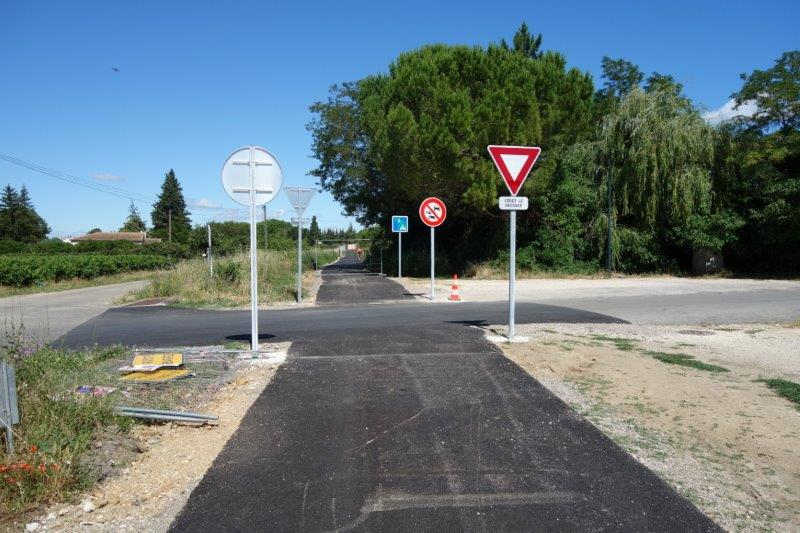Agrandir l'image de la gare du Pont du Gard à la gare de Vers-Collias