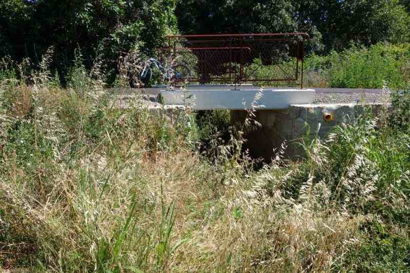 Agrandir l'image de la gare du Pont du Gard à la gare de Vers-Collias