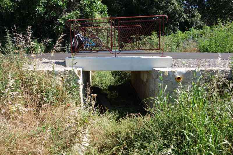 Agrandir l'image de la gare du Pont du Gard à la gare de Vers-Collias