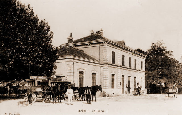 Agrandir l'image Gare d'Uzès côté cour