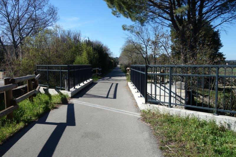 Agrandir l'image De la gare de Beaucaire à la gare de Comps