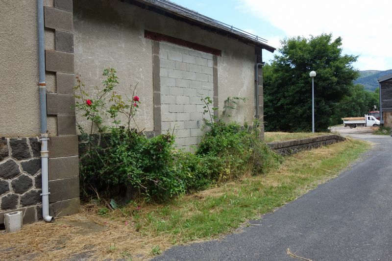 Agrandir l'image Cour des marchandises de la gare du Rouve-Jalcreste