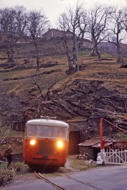 Agrandir l'image De la gare du Rouve-Jalcreste à l'arrêt de Marveillac