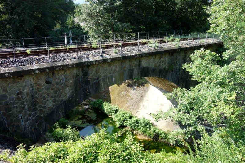Agrandir l'image ruisseau de Brézilhou