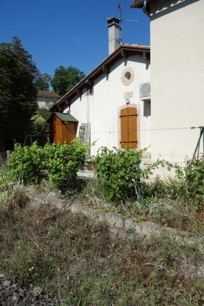 Agrandir l'image maisonnette du PN 38 entre la gare de Couiza-Montazels et la gare d'Espéraza
