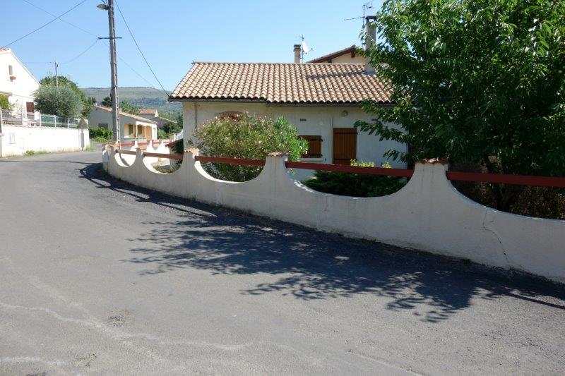 Agrandir l'image maisonnette du PN 38 entre la gare de Couiza-Montazels et la gare d'Espéraza