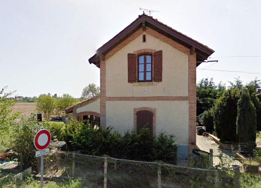 Agrandir l'image Maisonnette du PN 33 entre Bessières et La Magdelaine