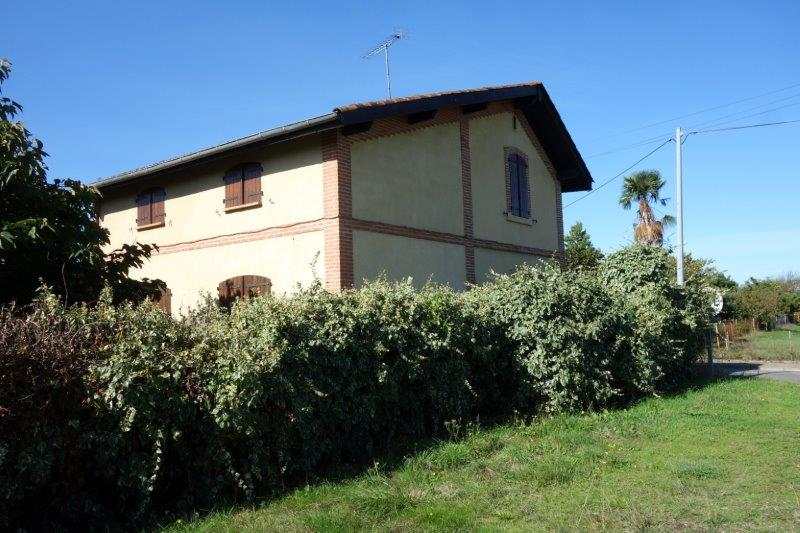 Agrandir l'image Maisonnette du PN 34 entre Bessières et La Magdelaine