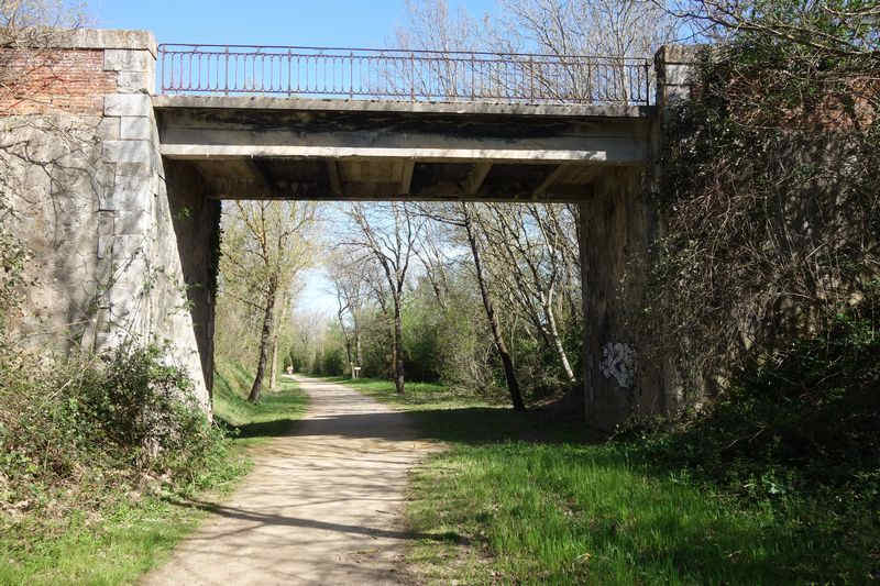 De la halte de Mandoul à la gare de Lautrec