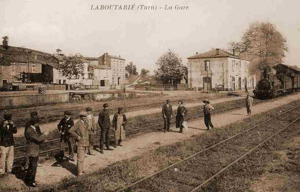 Emprise de la gare de Laboutari
