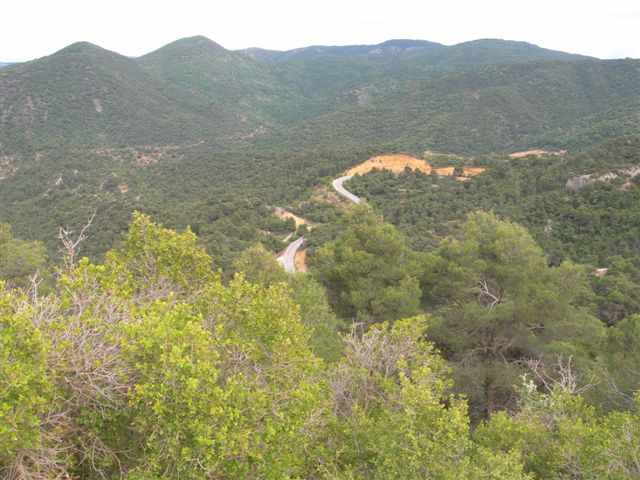 Agrandir l'image En direction du Coll de l'Abellar