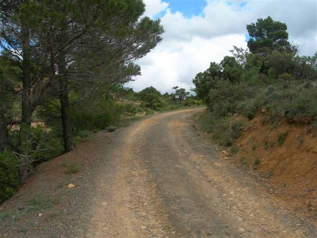 Agrandir l'image En direction du Coll de l'Abellar