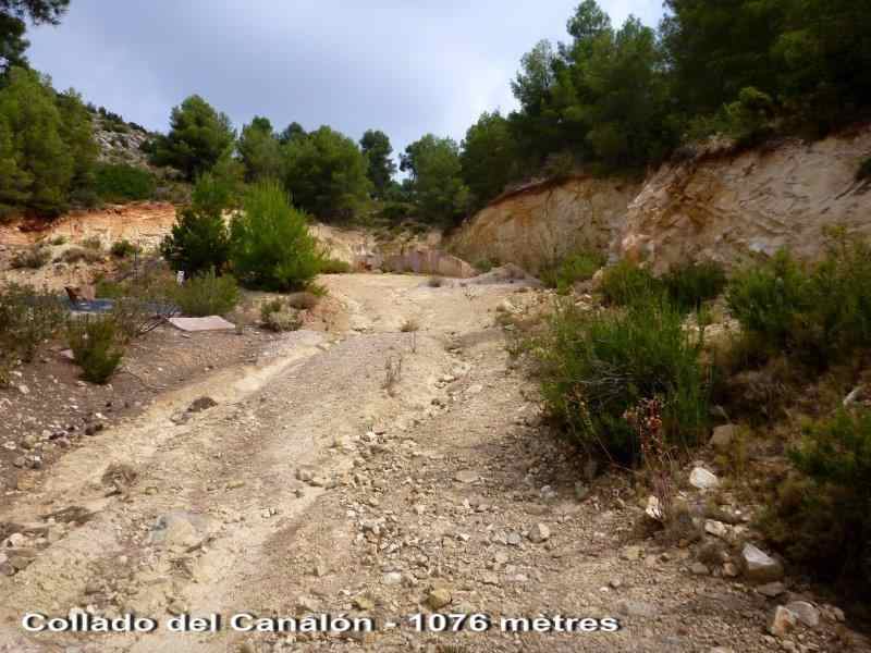 Agrandir l'image En direction du Collado del Canalón