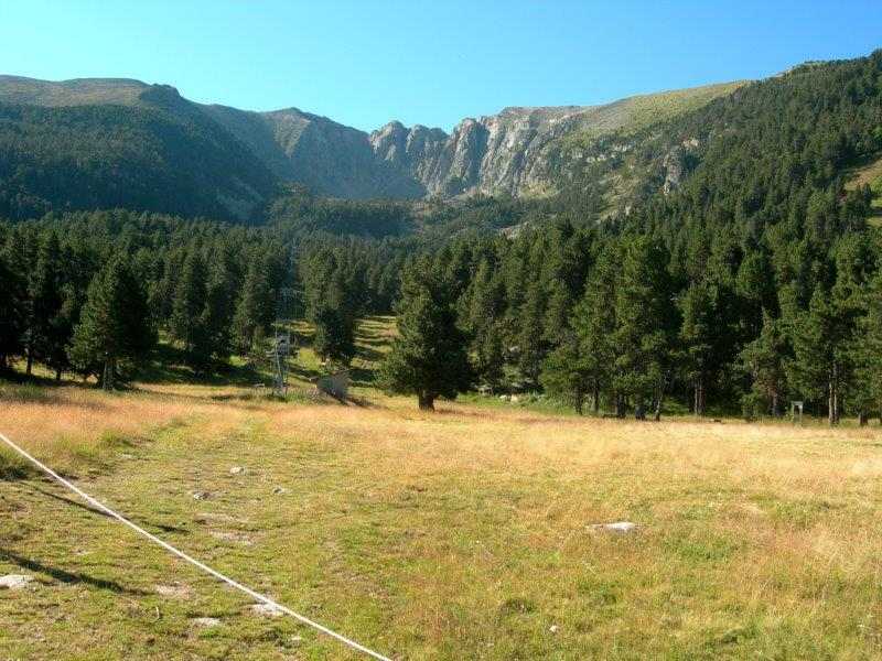 Agrandir l'image En direction de la Collada dels Cerdans