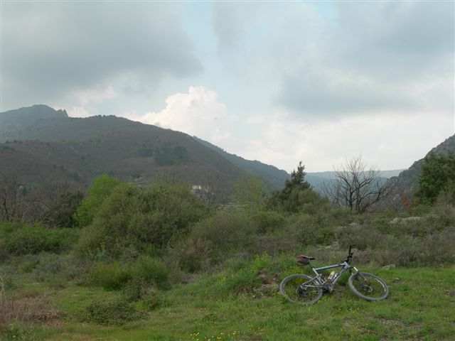 Agrandir l'image Panorama en montant à Saint-Vincent d'Olargues