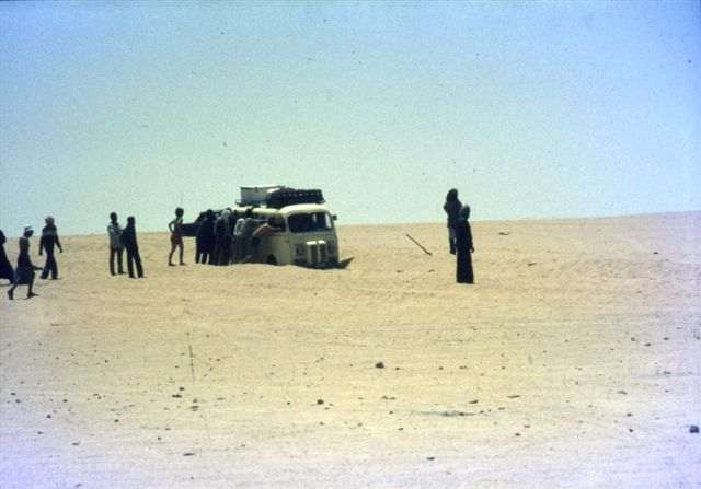 Agrandir l'image Désensablement près d'In Guezzam