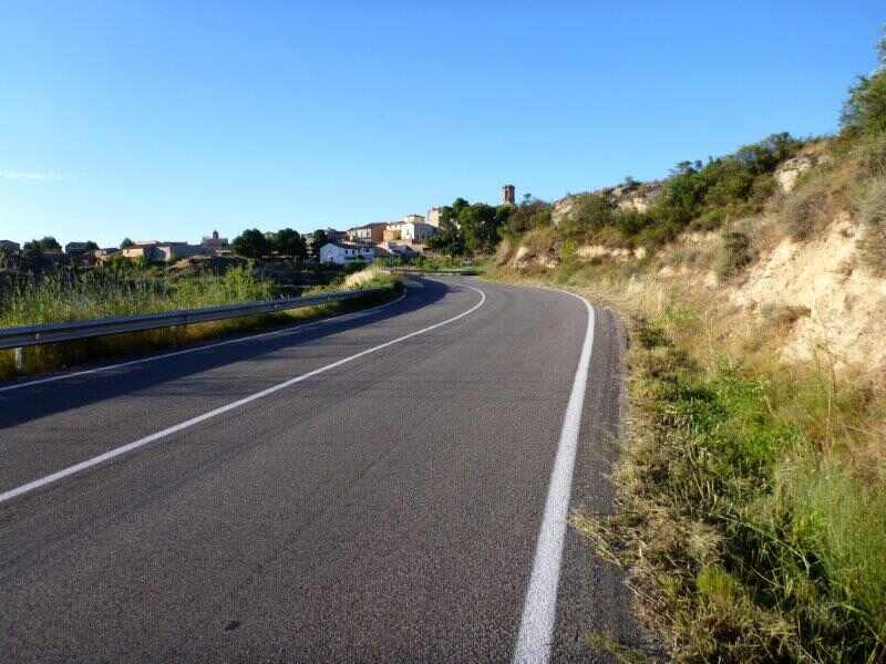 Agrandir l'image Collet de la Cirera En direction de Granyena de les Garrigues