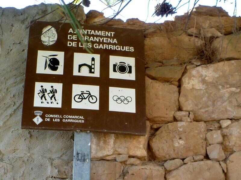 Agrandir l'image Collet de la Cirera En direction de Granyena de les Garrigues
