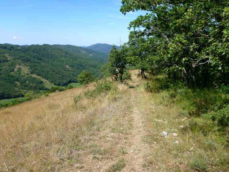 Agrandir l'image En direction du Col de la Bessède