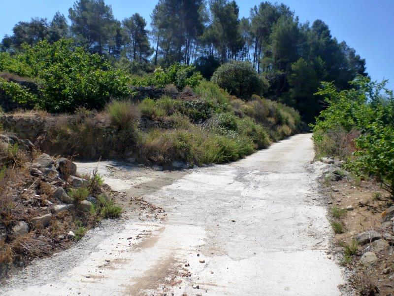 Agrandir l'image En direction d'El Collet