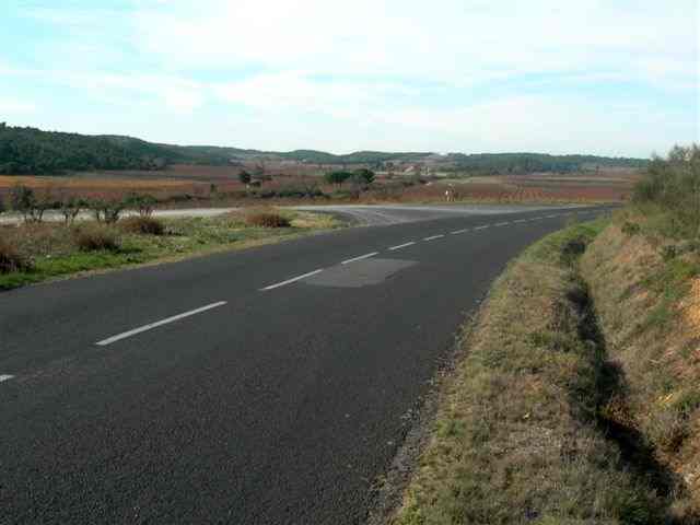 Agrandir l'image Embranchement col de la Crouzette sur la route de Fleury d'Aude
