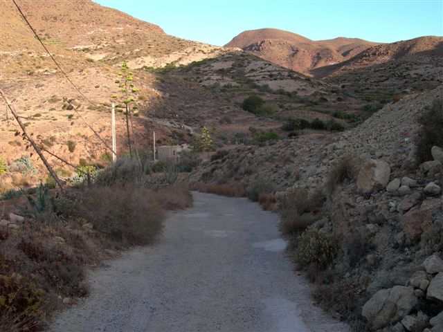 Agrandir l'image Chemin en direction du Collado de Las Presillas Altas