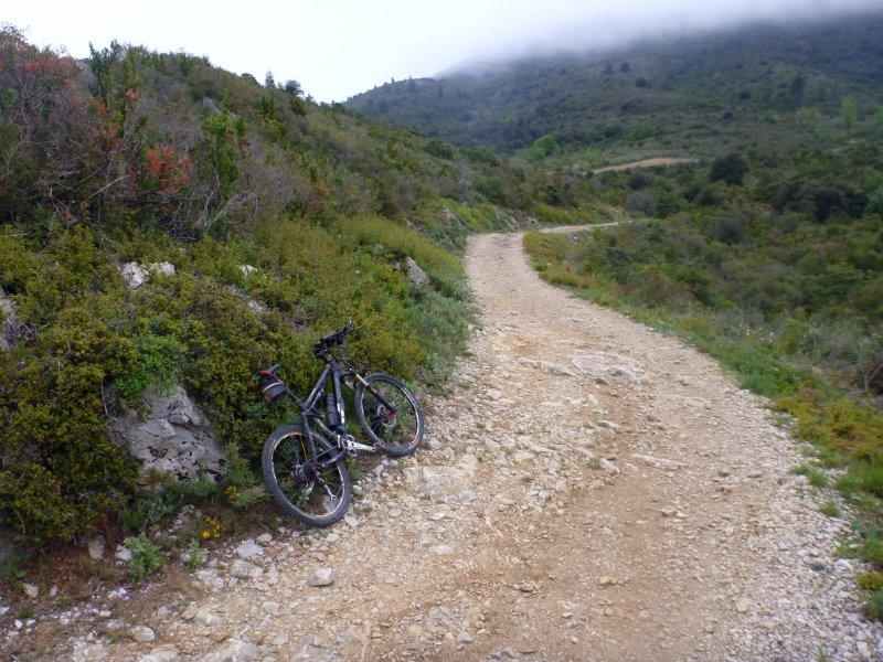 Agrandir l'image En direction du Pas de Massac