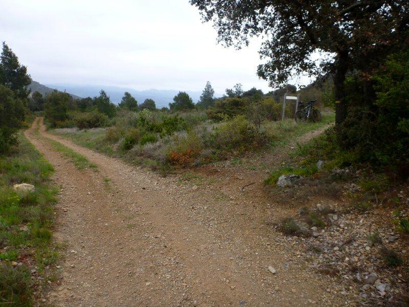 Agrandir l'image En direction du Pas de la Serre