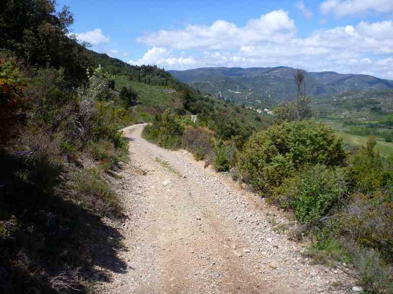 Agrandir l'image En direction de Le Col