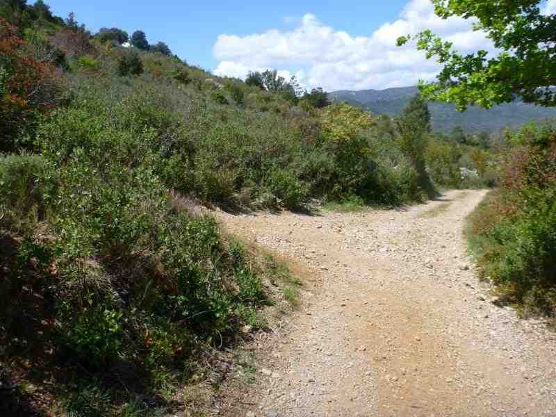 Agrandir l'image En direction de Le Col