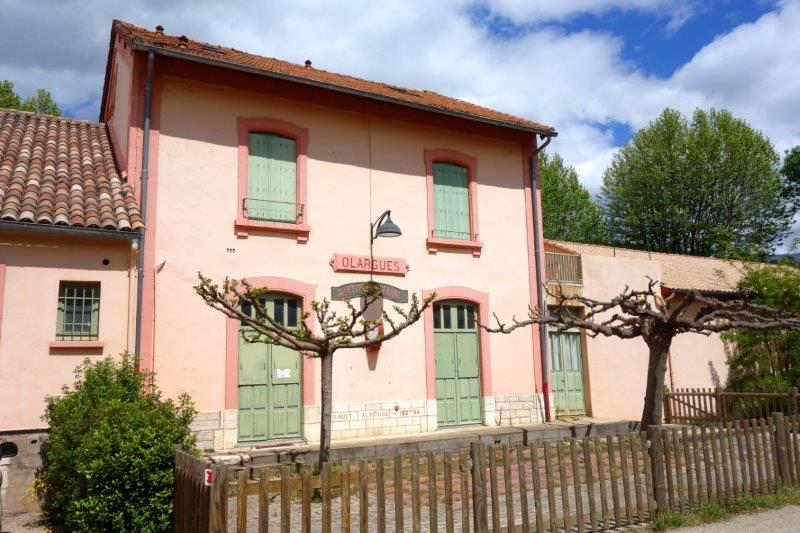 Agrandir l'image De la gare de Mons-la-Trivalle à la halte de Colombières-sur-Orb