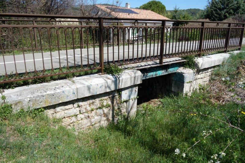 Agrandir l'image De la halte d'Apt-Madeleine à la gare de Saignon