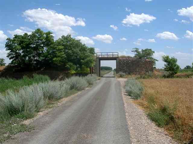 Agrandir l'image Pont décoratif sur la Piste Verte Ojos Negros