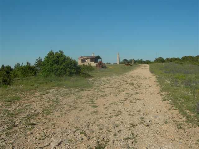 Agrandir l'image Els Motllats Vers un engin de chantier