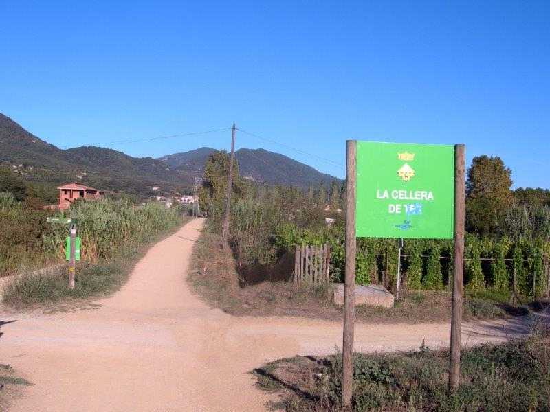 Agrandir l'image Panneau d'entrée sur la commune de La Cellera de Ter