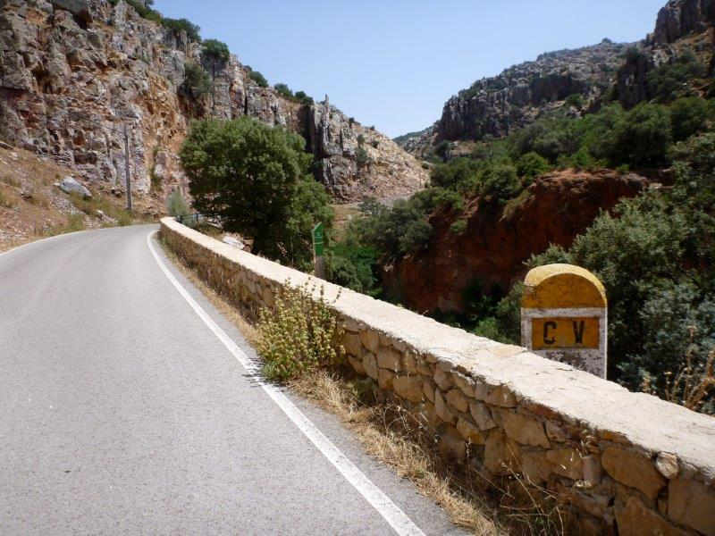 Agrandir l'image En direction du Puerto de Salobre