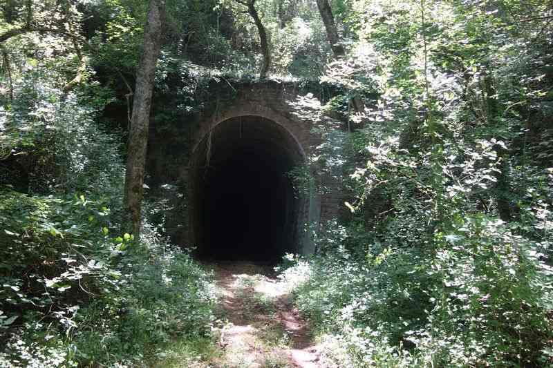 tunnel de Peyrebelle