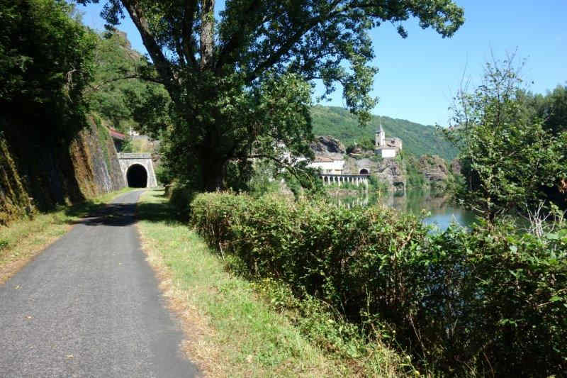 Agrandir l'image D'Ambialet à la halte de Courris