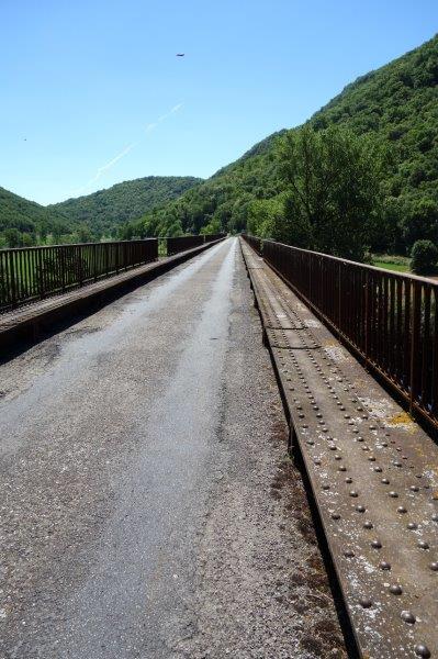 Agrandir l'image pont de Broquiès