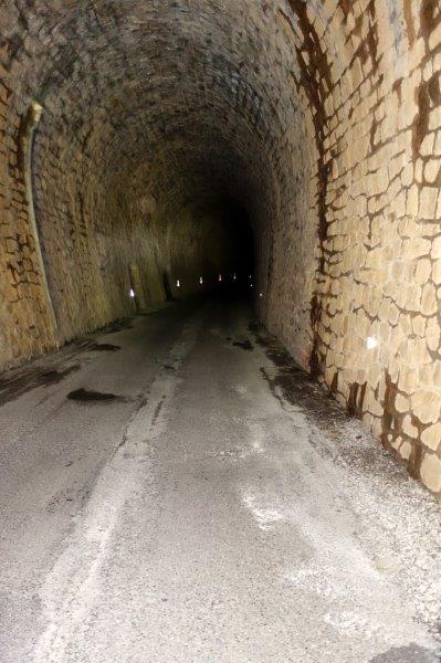 Agrandir l'image Ligne des Rougiers tunnel de Janolles
