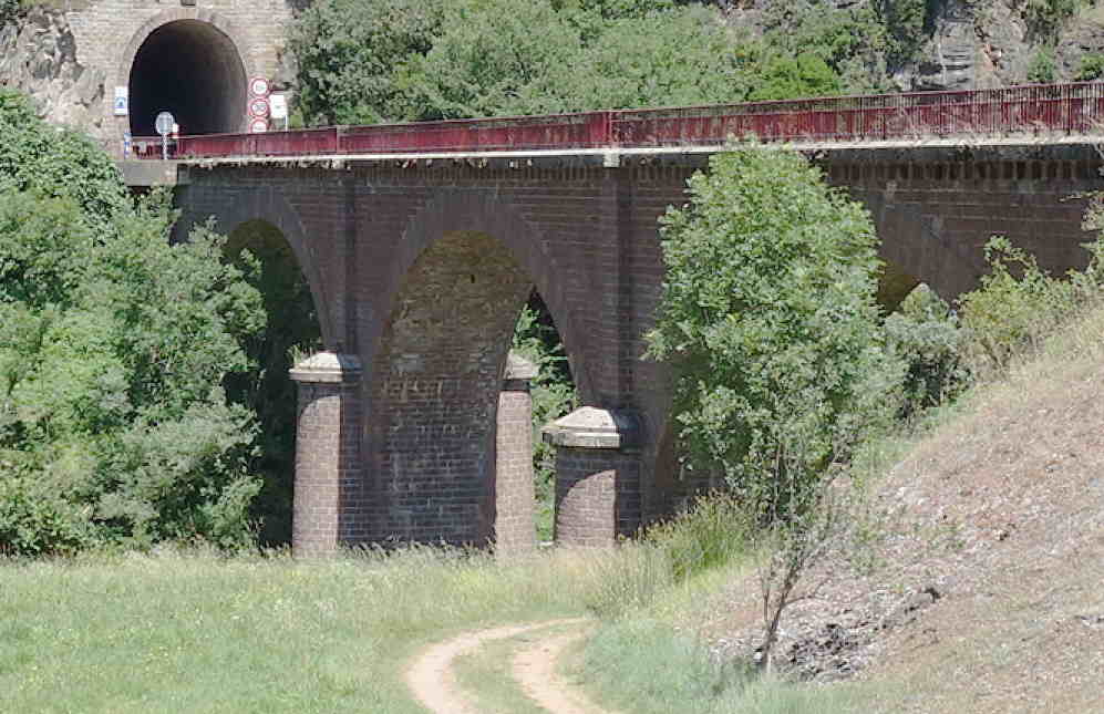 Agrandir l'image Ligne des Rougiers Pont de Janolles