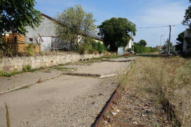 De la gare de Pézenas-Midi à la gare de Lézignan-la-Cèbe