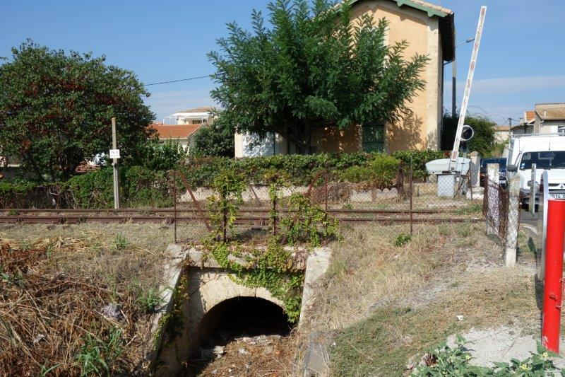 De la gare de Pézenas-Midi à la gare de Lézignan-la-Cèbe