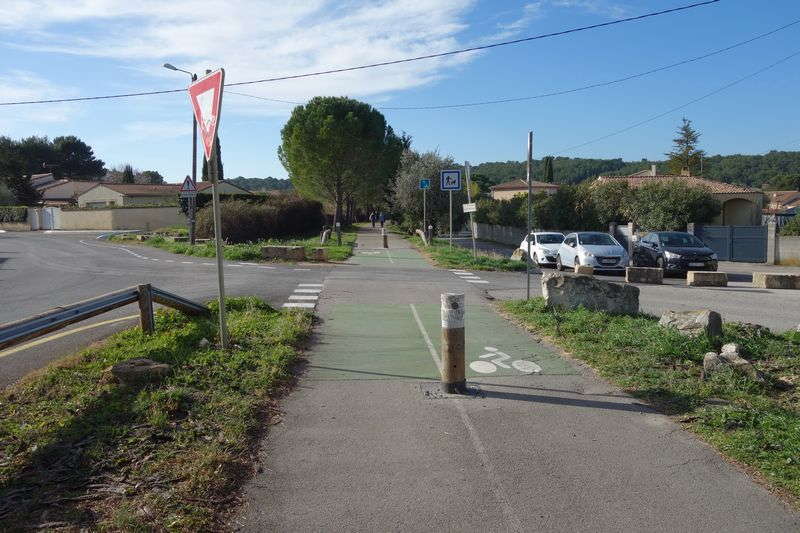 De la gare de Caveurac  la gare de Langlade